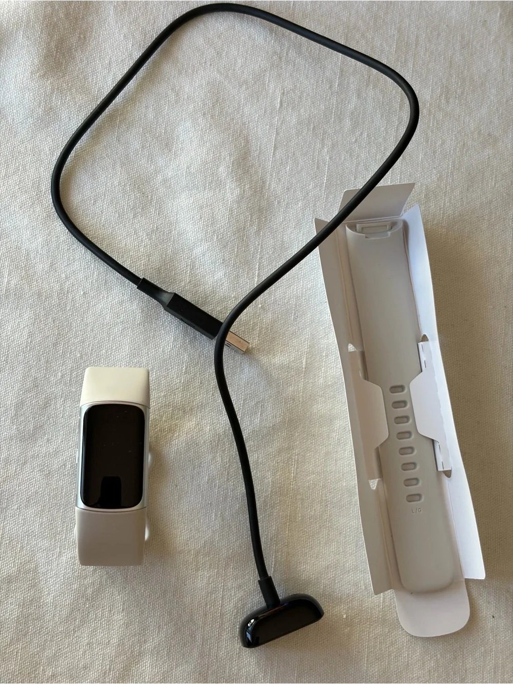 Fitbit Charge 6 Porcelain
